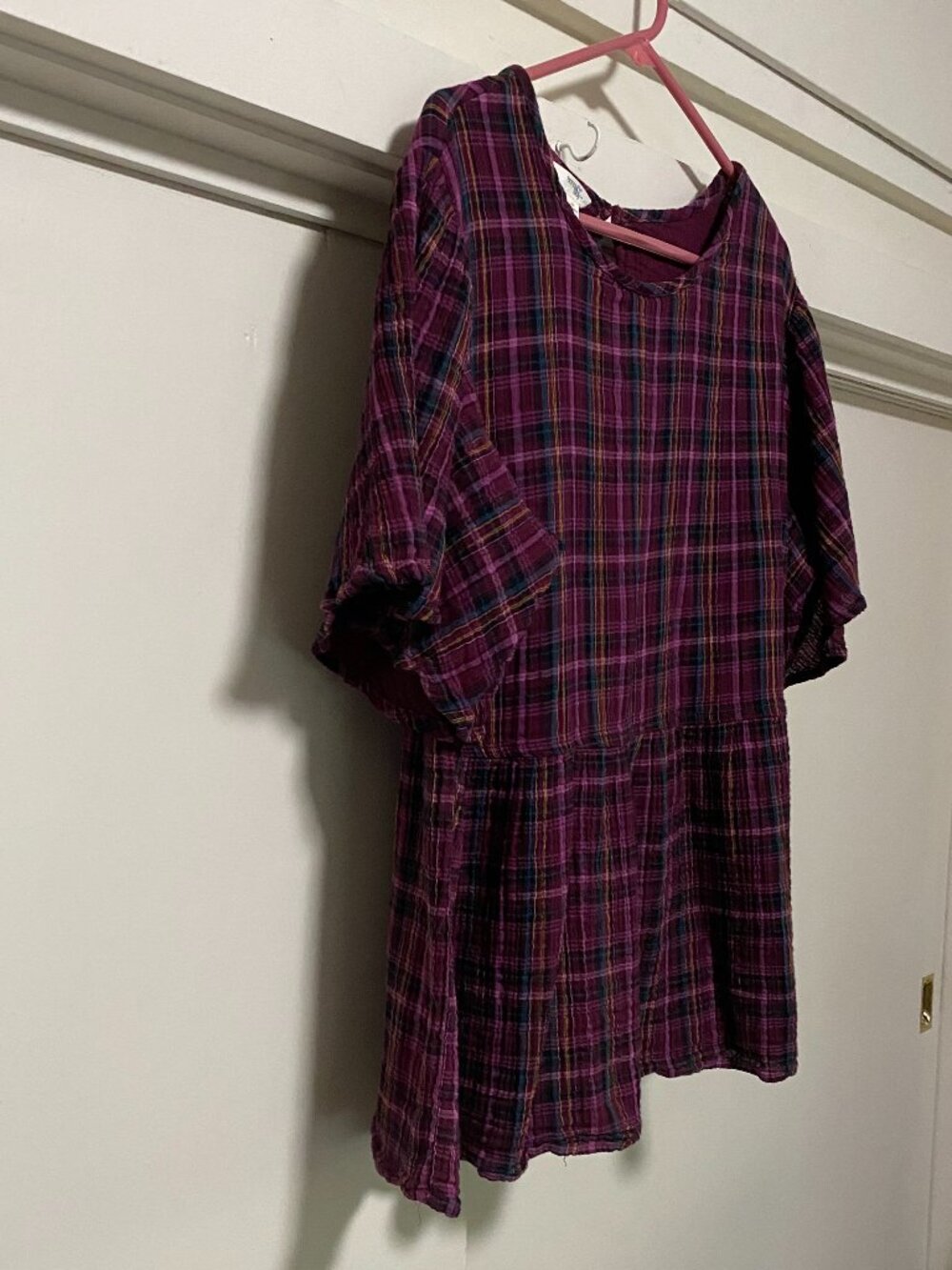 FEMININE & COLORFUL, Terra & Sky, short sleeve, burgundy plaid blouse, size 1X - Picture 3 of 9